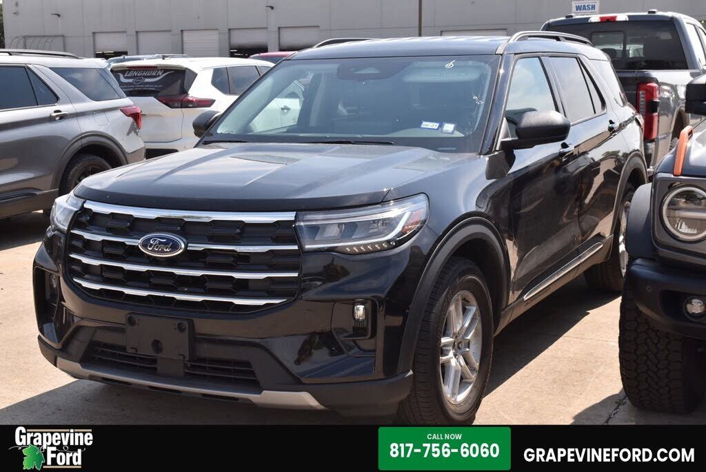 2025 FORD Explorer
