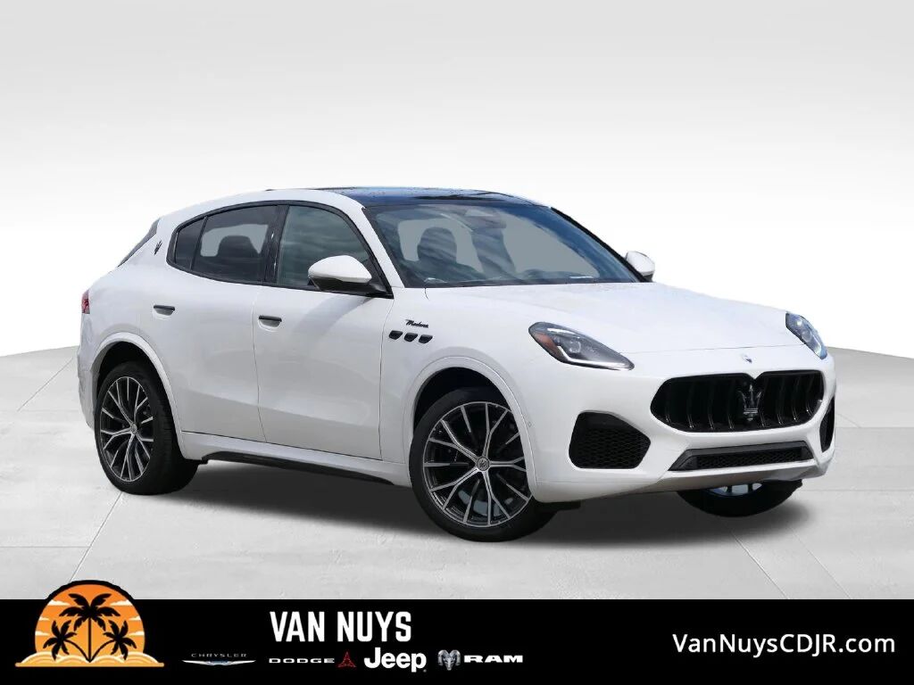 2026 MASERATI Grecale