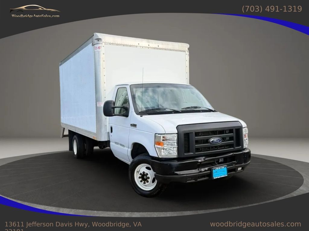 2018 FORD E-350
