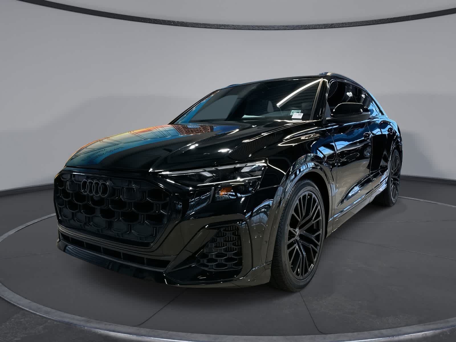2024 AUDI SQ8