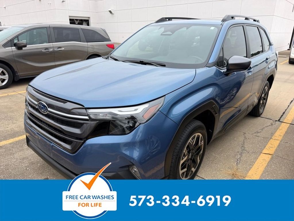 2025 SUBARU Forester