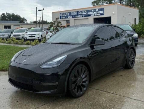 2021 TESLA Model Y