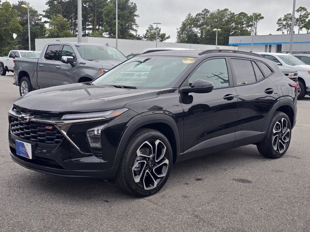 2026 CHEVROLET Trax