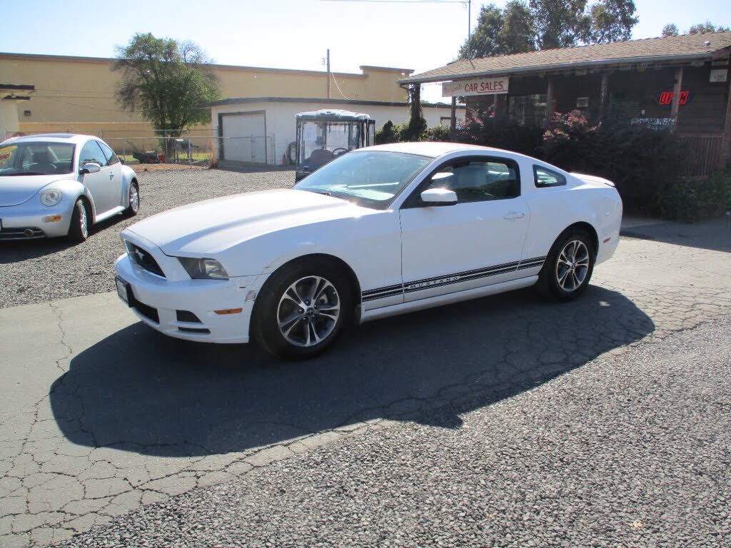 2014 FORD Mustang