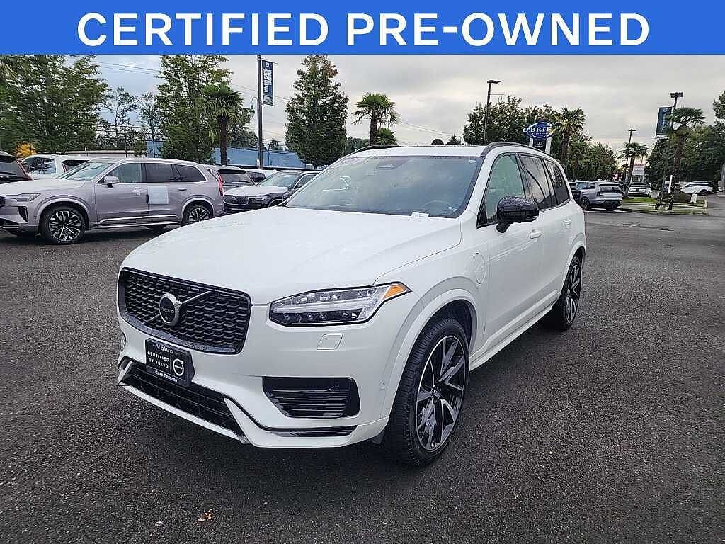 2023 VOLVO XC90