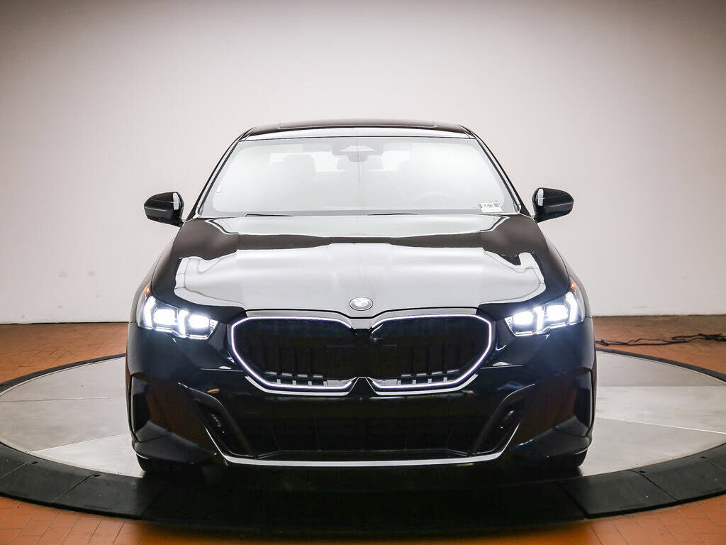 2026 BMW 530i