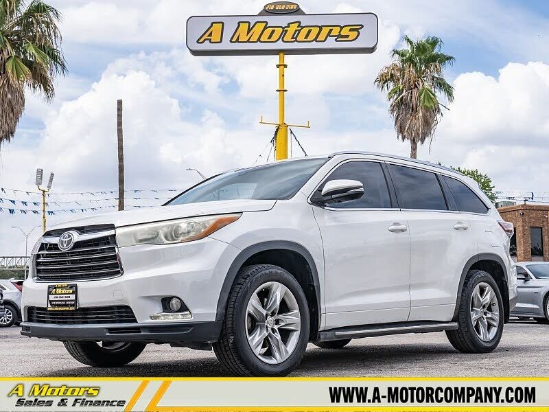 2015 TOYOTA Highlander