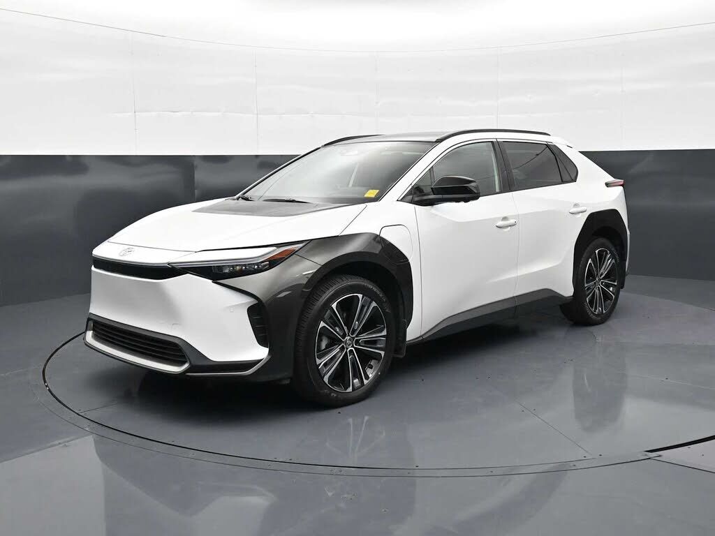 2023 TOYOTA bZ4X