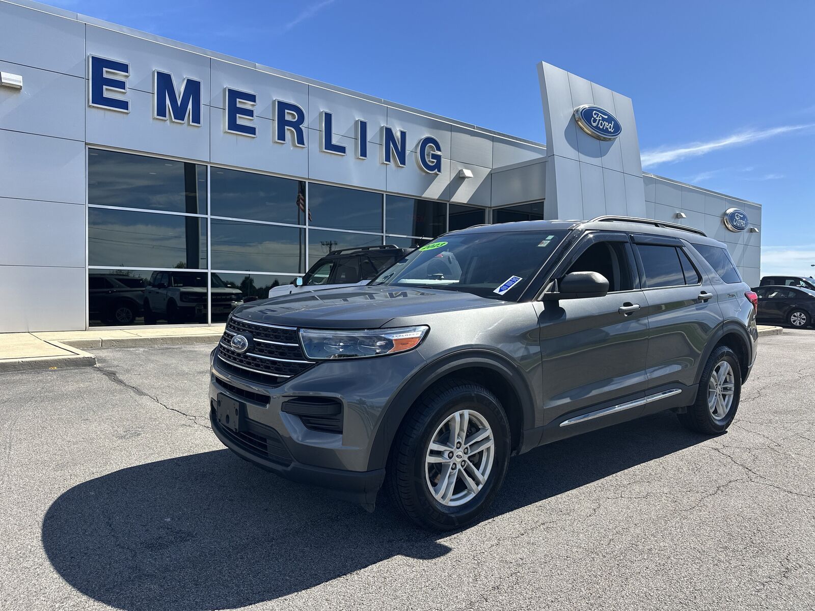 2023 FORD Explorer