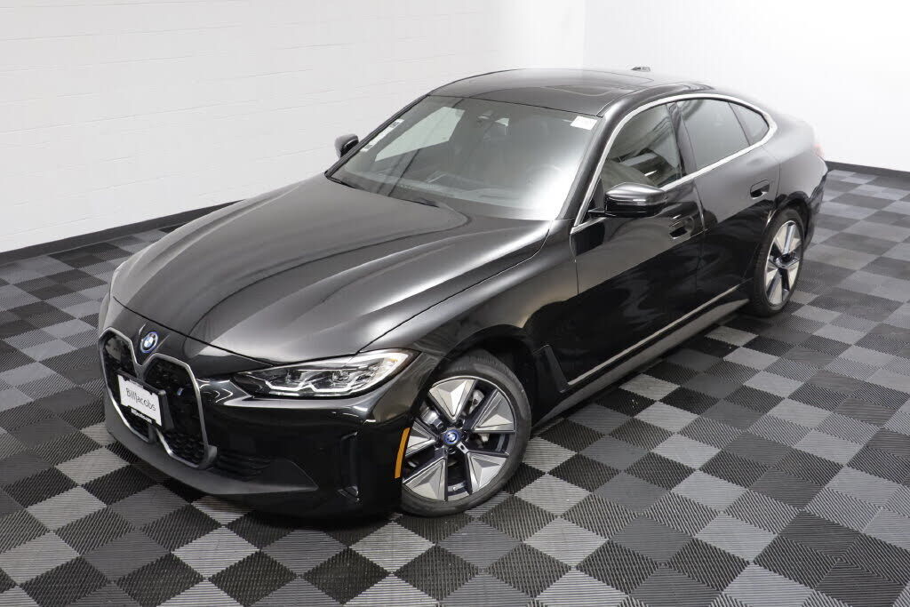 2024 BMW i4