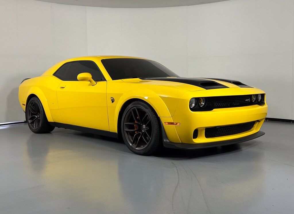 2019 DODGE Challenger