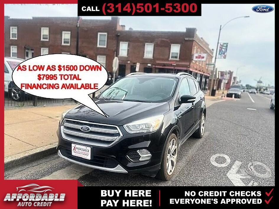 2017 FORD Escape