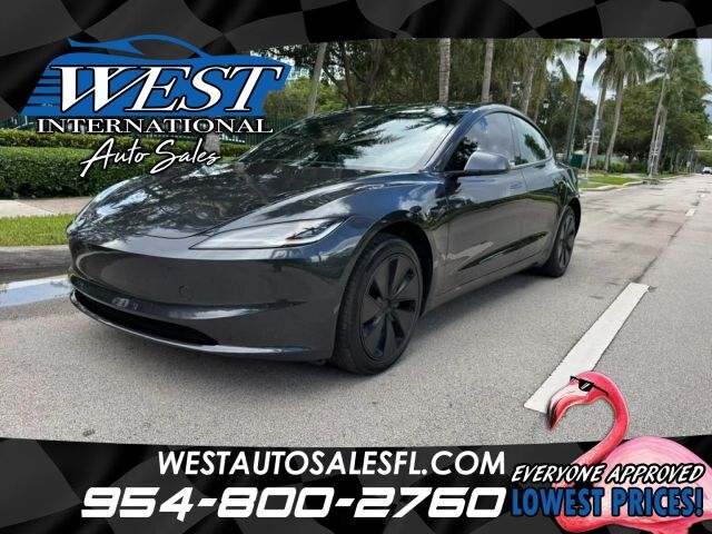 2025 TESLA Model 3