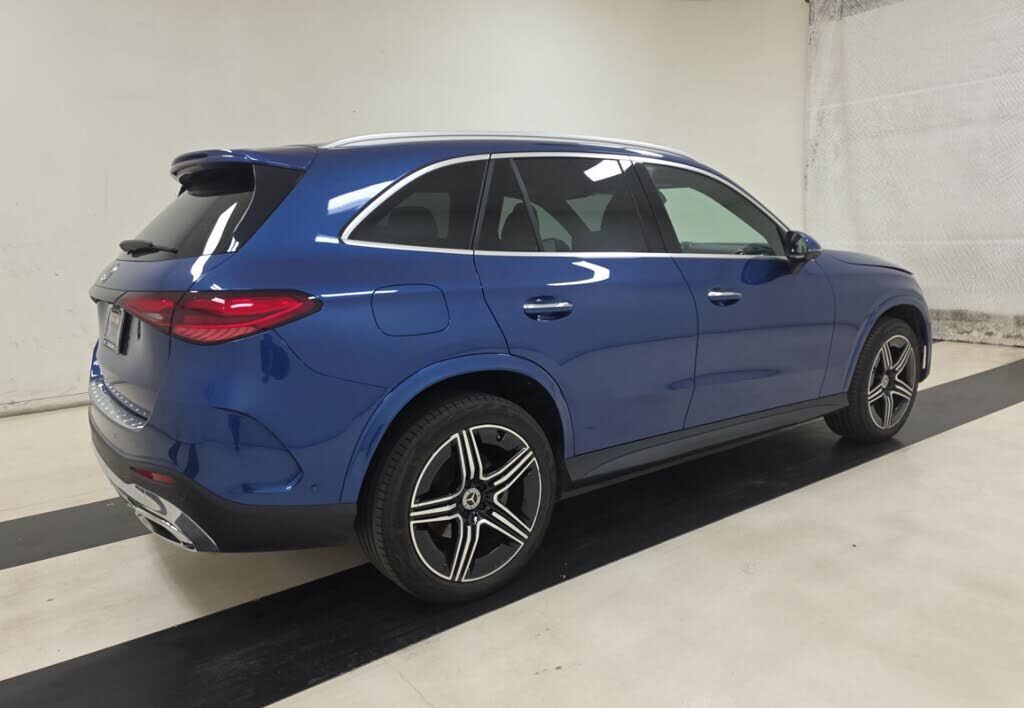 2023 Mercedes-Benz GLC-Class
