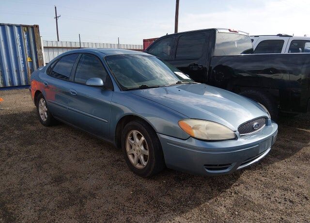 2006 FORD Taurus