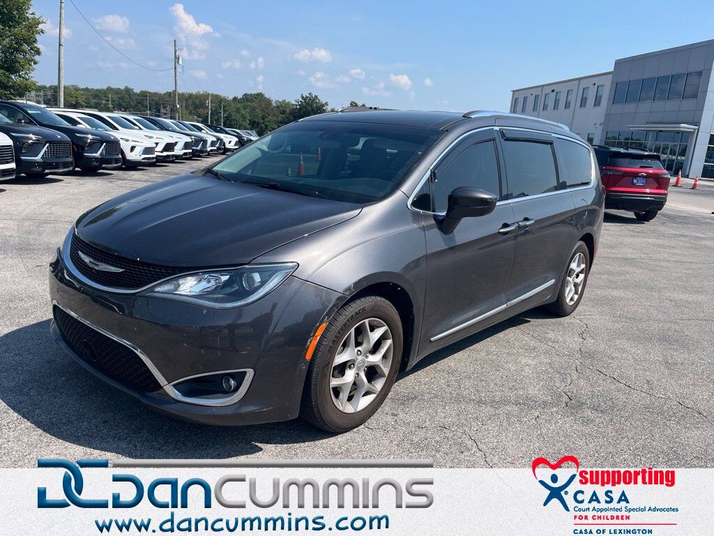 2018 CHRYSLER Pacifica