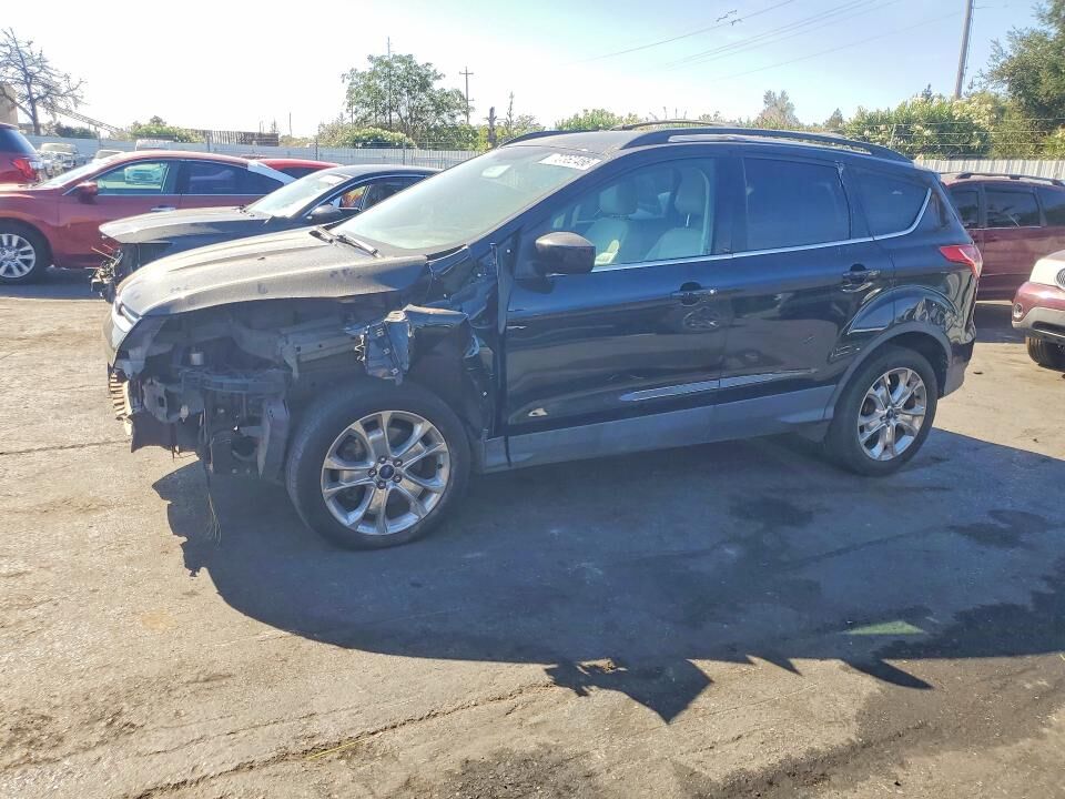 2013 FORD Escape