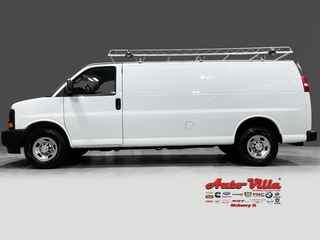 2017 CHEVROLET Express