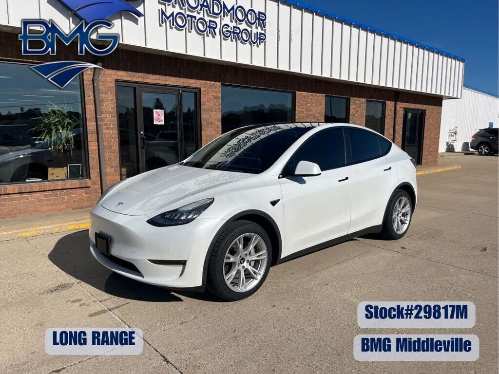 2021 TESLA Model Y