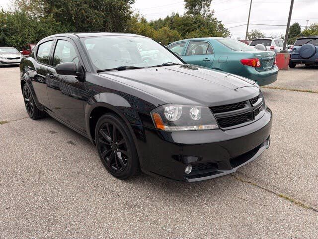 2013 DODGE Avenger