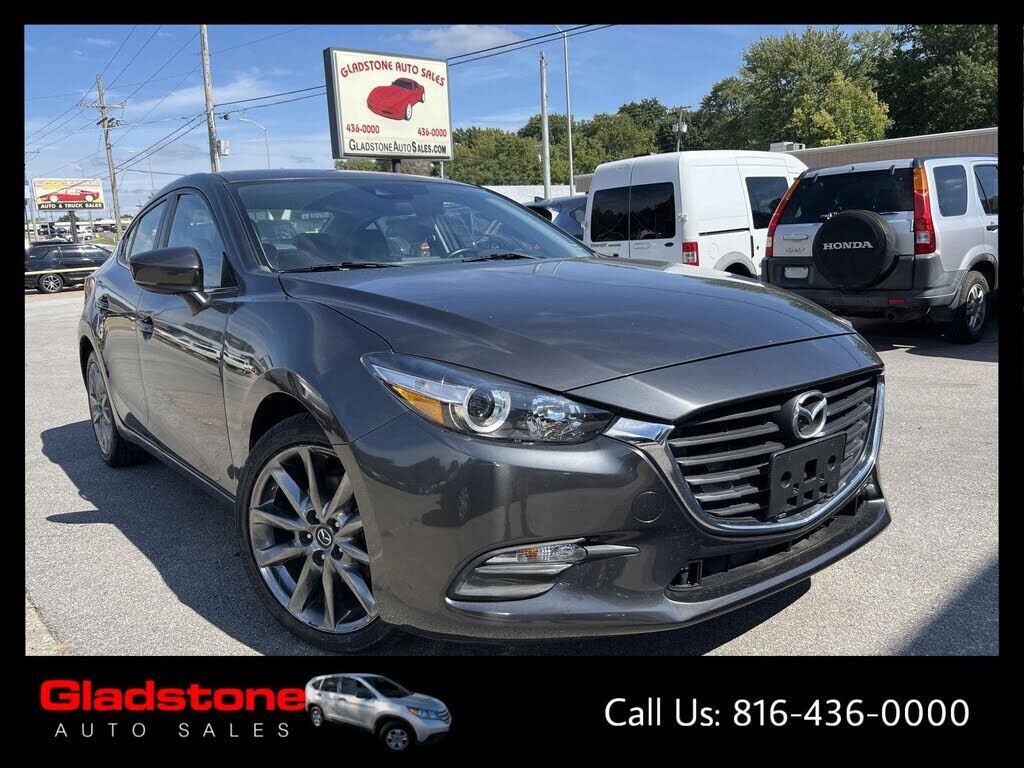 2018 MAZDA Mazda3