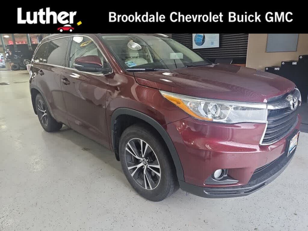 2016 TOYOTA Highlander