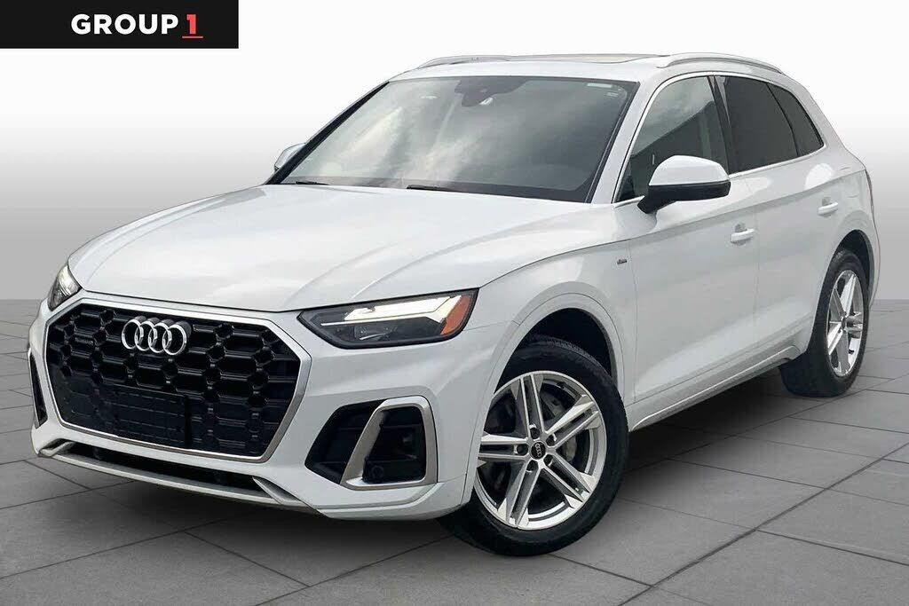 2021 AUDI Q5 e