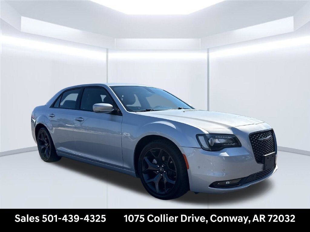 2023 CHRYSLER 300