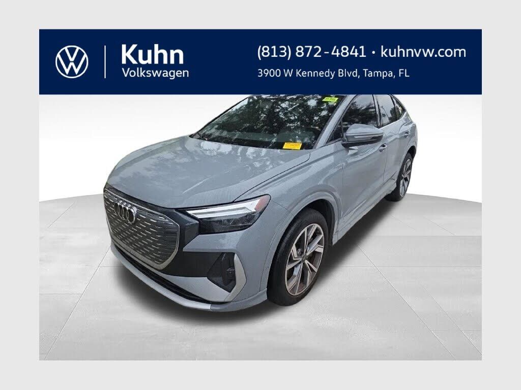 2024 AUDI Q4