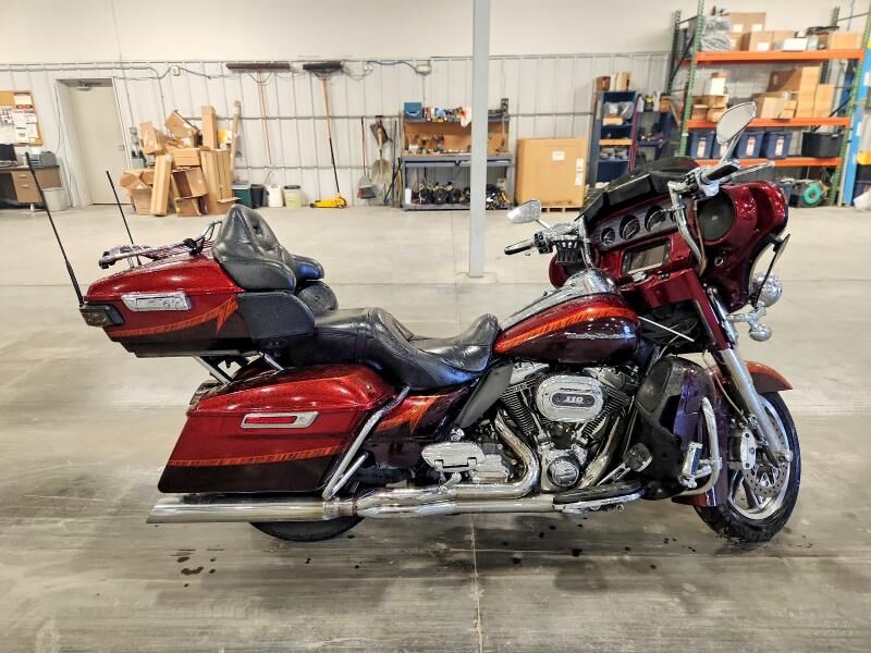 2014 HARLEY DAVIDSON CVO Electra Glide Ultra Limited