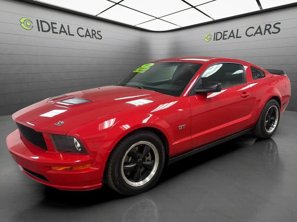 2005 FORD Mustang