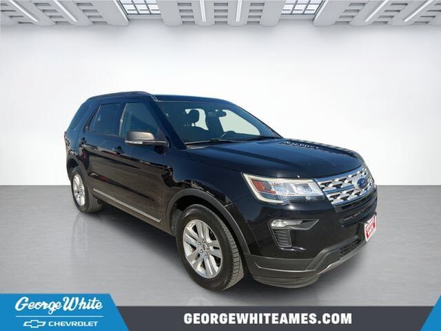 2019 FORD Explorer