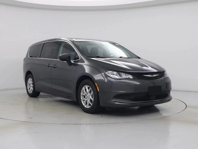 2023 CHRYSLER Voyager