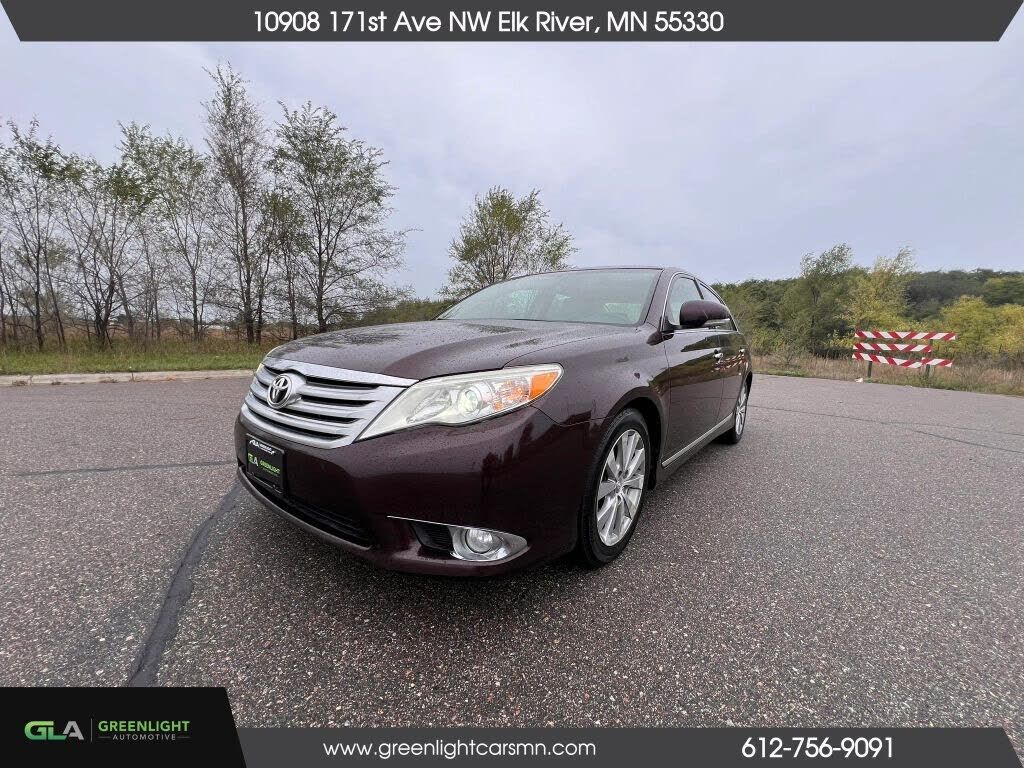 2012 TOYOTA Avalon