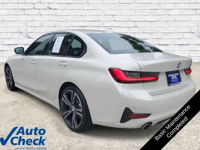 2022 BMW 330i