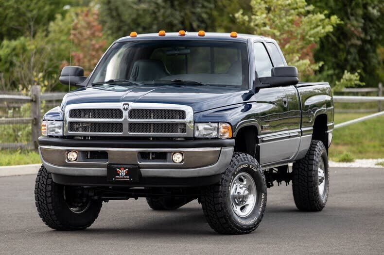2002 DODGE Ram