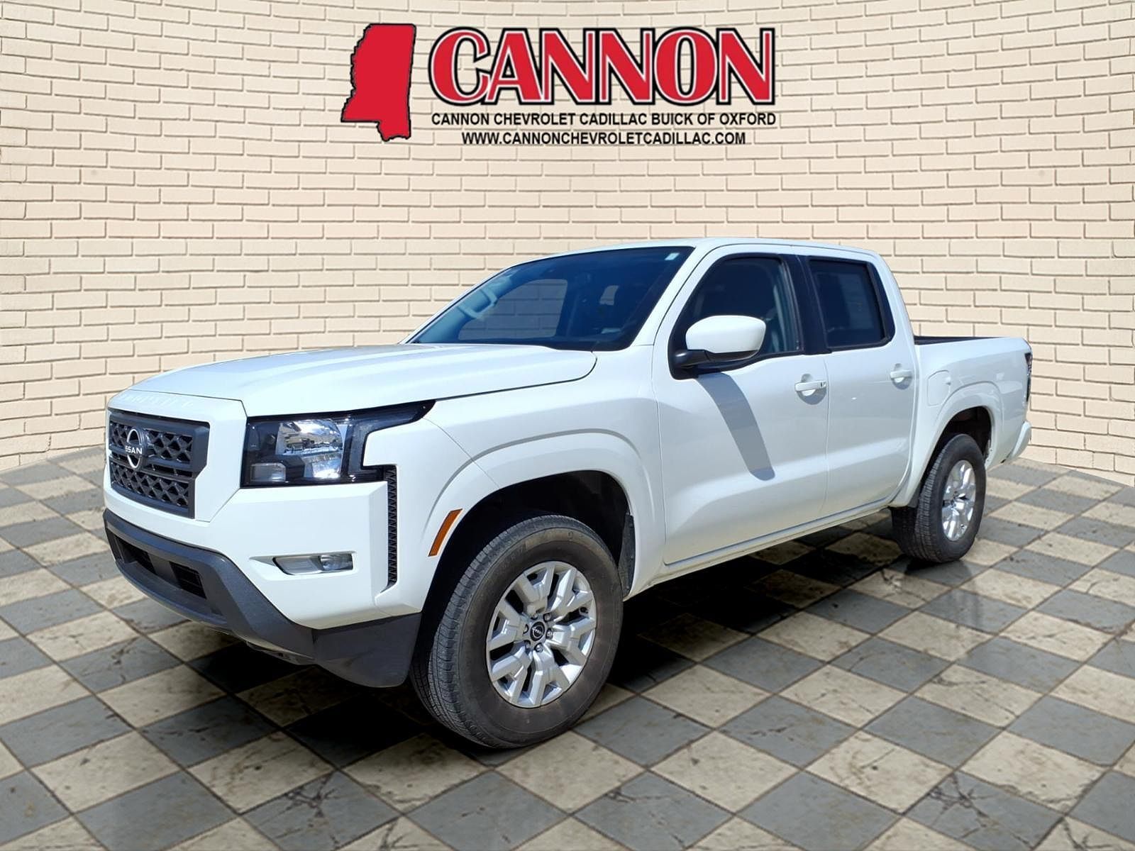 2024 NISSAN Frontier