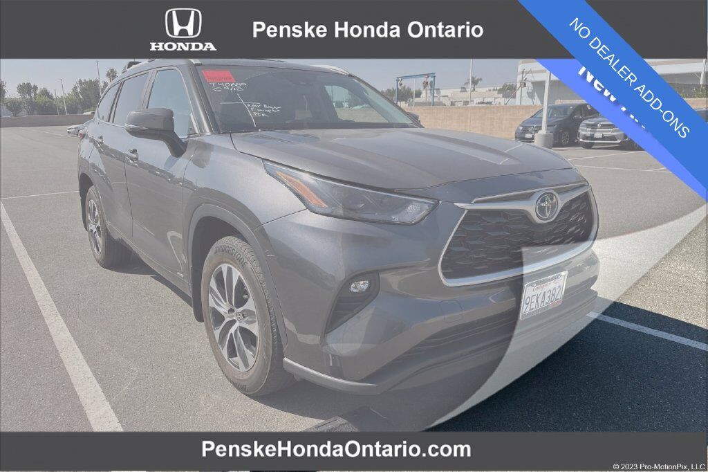 2023 TOYOTA Highlander