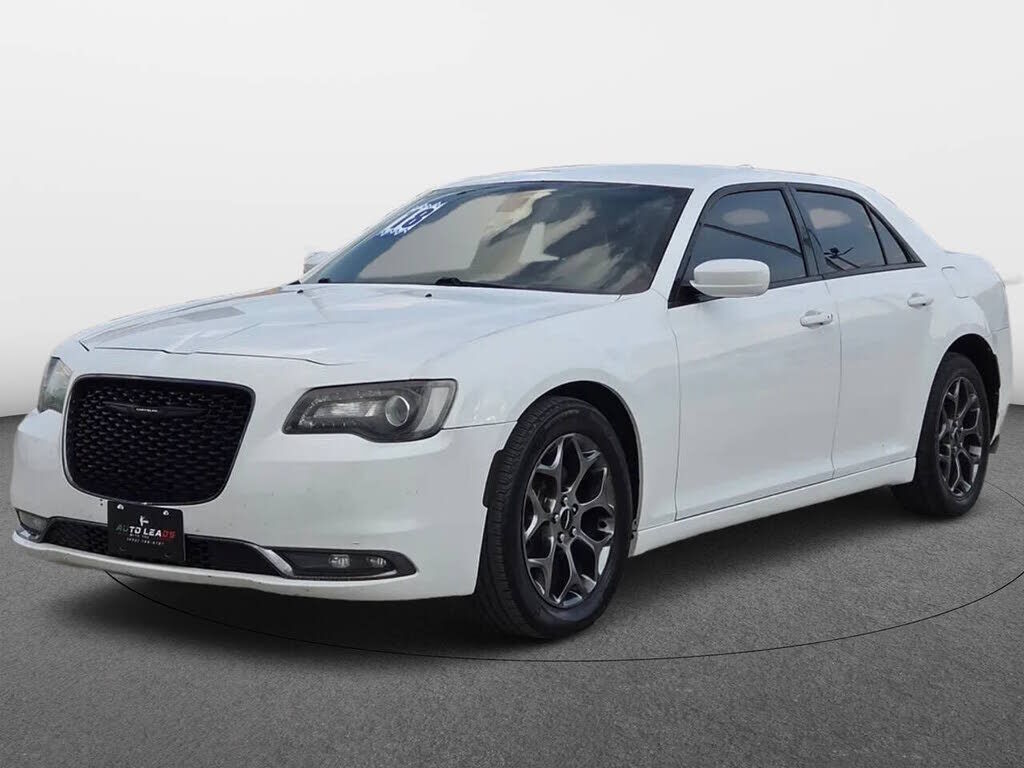 2018 CHRYSLER 300