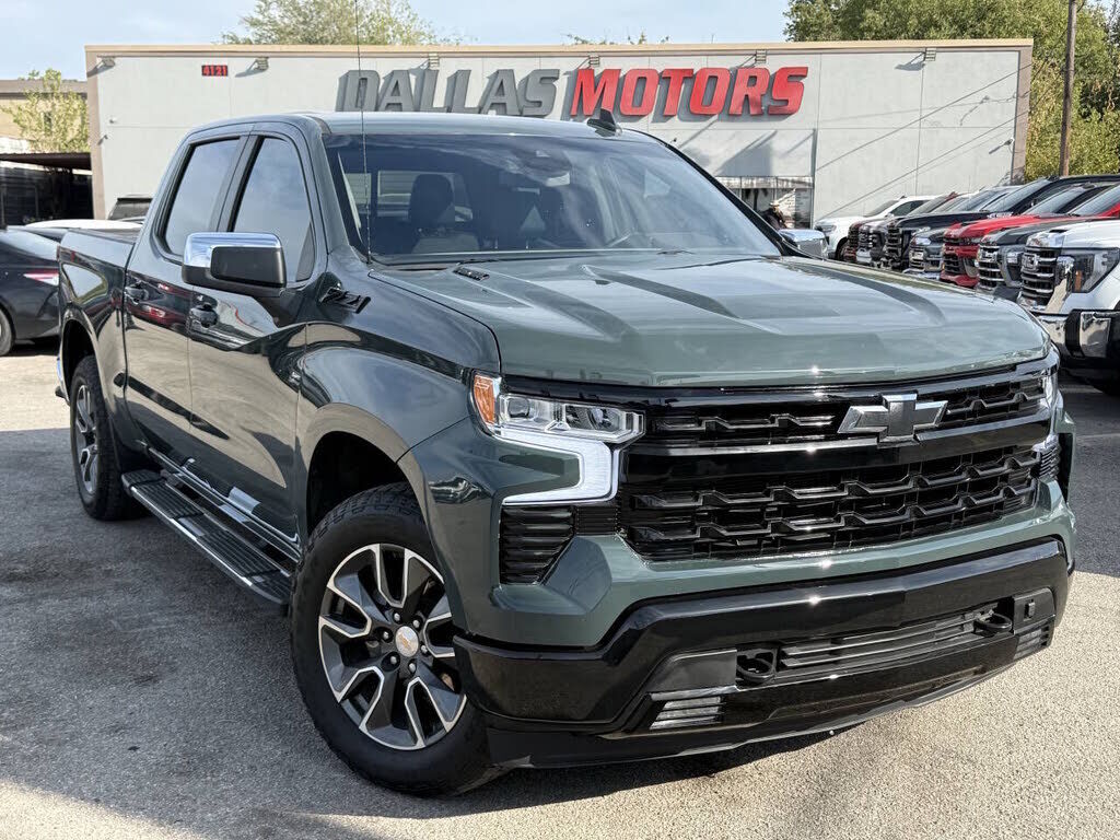 2025 CHEVROLET Silverado
