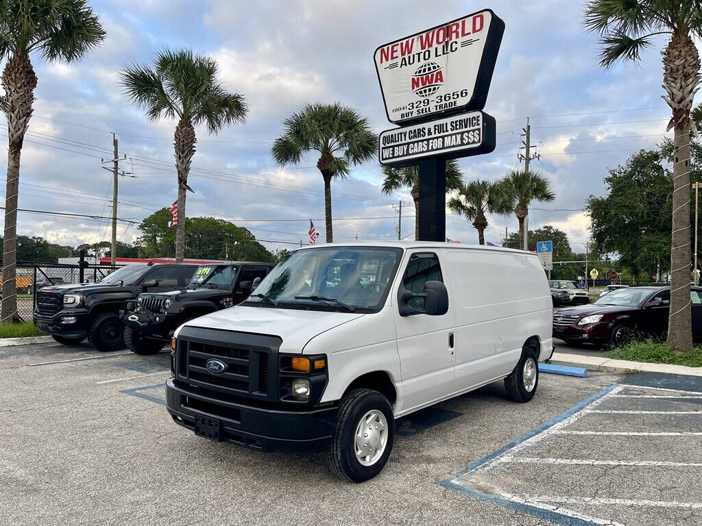 2011 FORD E-150