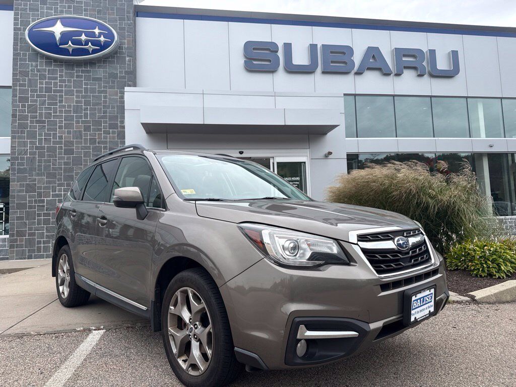 2017 SUBARU Forester