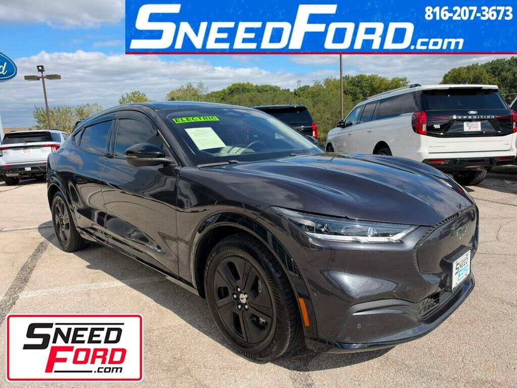 2021 FORD Mach-E