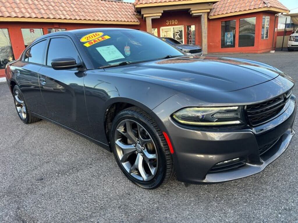 2016 DODGE Charger