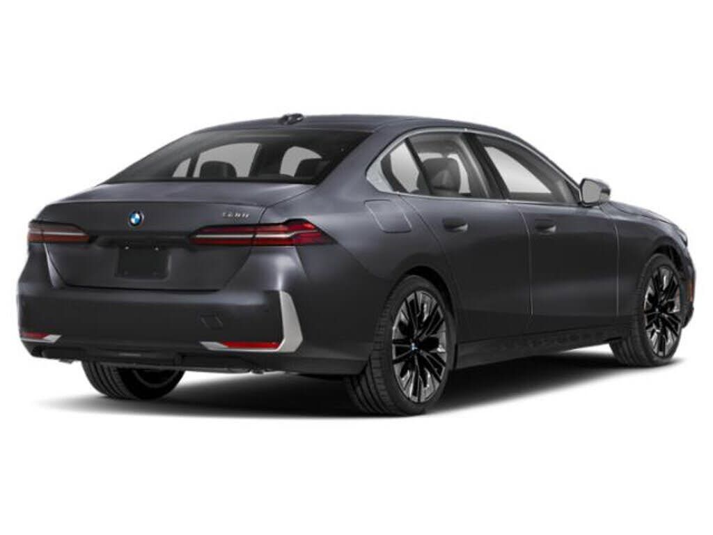 2024 BMW 530i