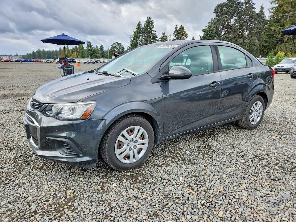 2017 CHEVROLET Sonic