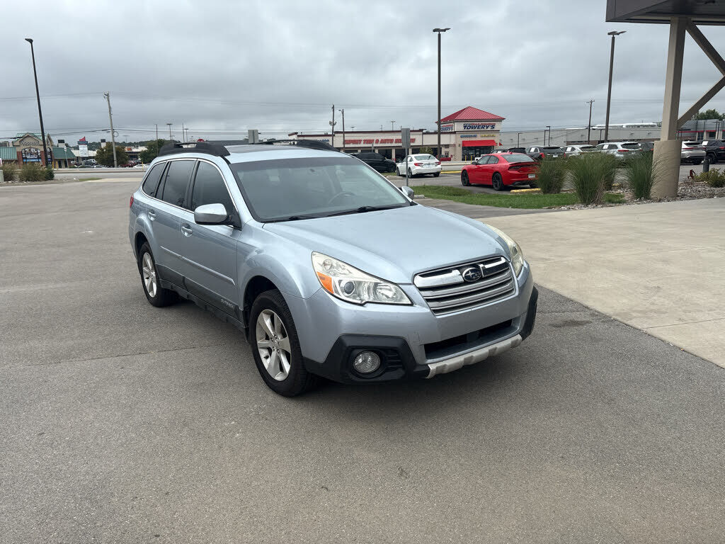 2014 SUBARU Outback