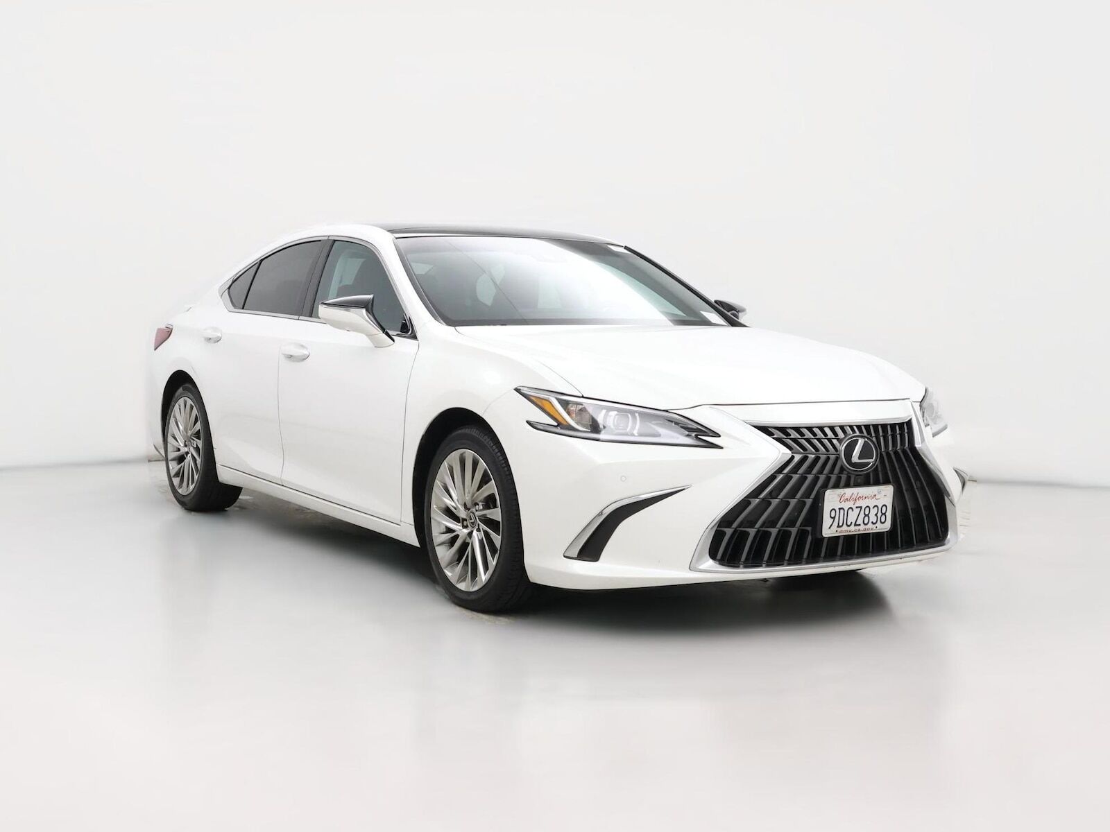 2022 LEXUS ES