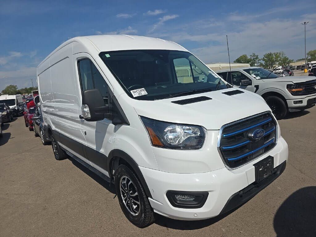2022 FORD Transit