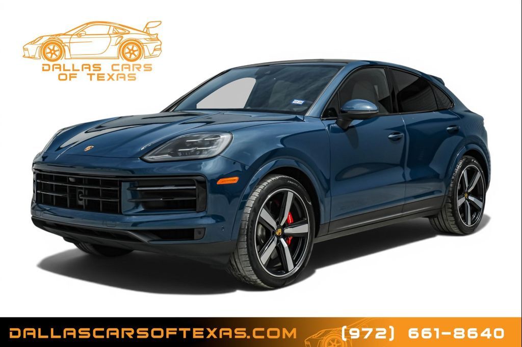 2024 PORSCHE Cayenne